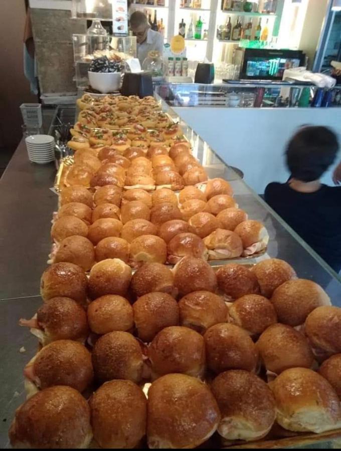 Alojamento de Acomodação e Pequeno-almoço Gea Sorrento